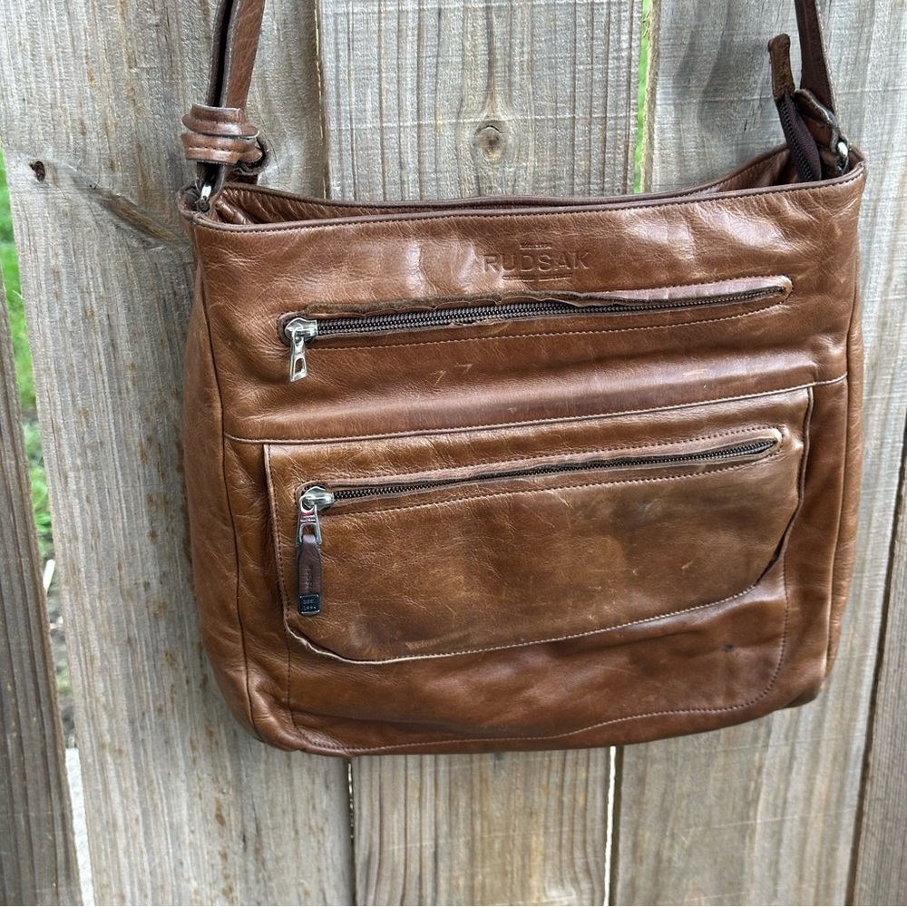 RUDSAK brown leather crossbody bag
